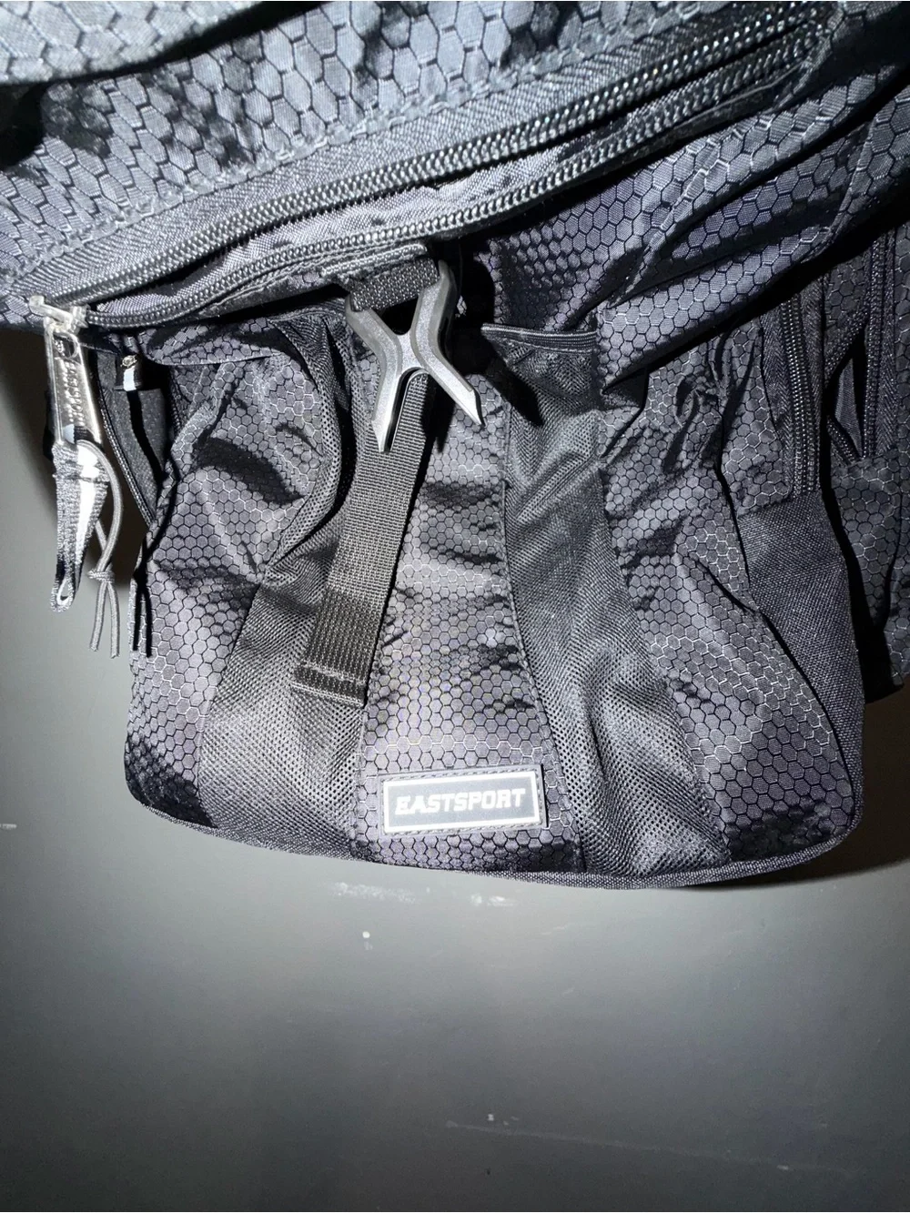 Eastsport Men's Black Everyday Backpack with Secure Buckle